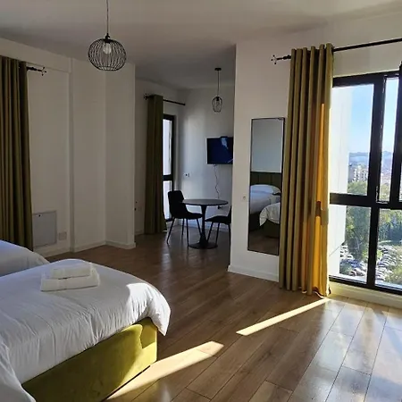 Sm View East Апартаменты *